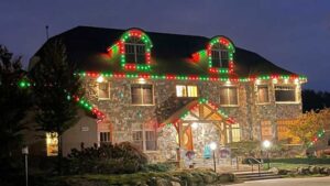 Permanent-Christmas-lighting